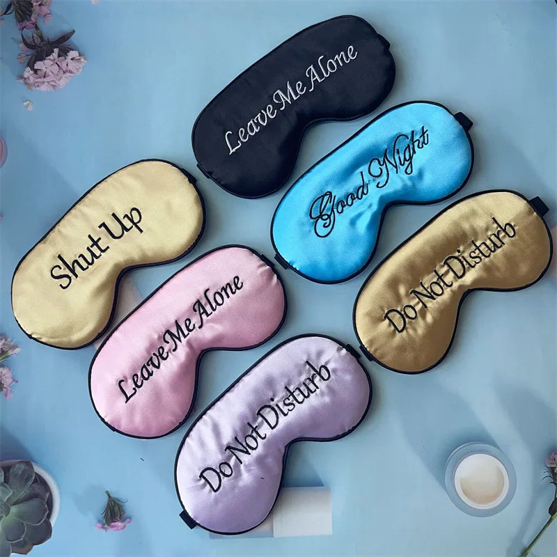 Masque de Sommeil en Soie Brodée avec Sangle Ajustable